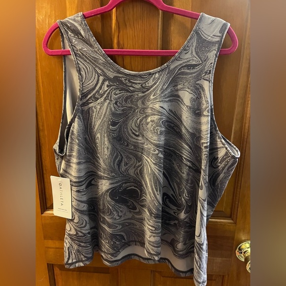 Athleta Transcend Tank - Picture 5 of 5